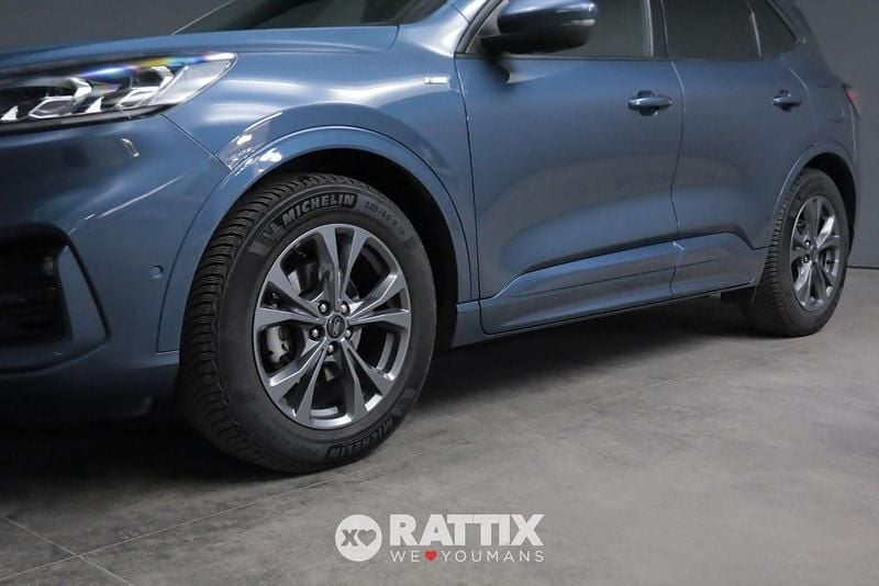 Usata Ford Kuga ST-Line X 120 CV (88 kW) 2021 Chrome blu SUV