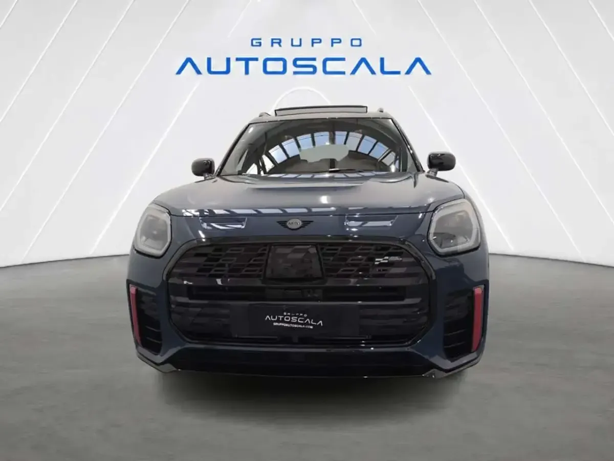 Nuova Mini John Cooper Works Countryman 300 CV (220 kW) 2026 Indigo sunset blue SUV