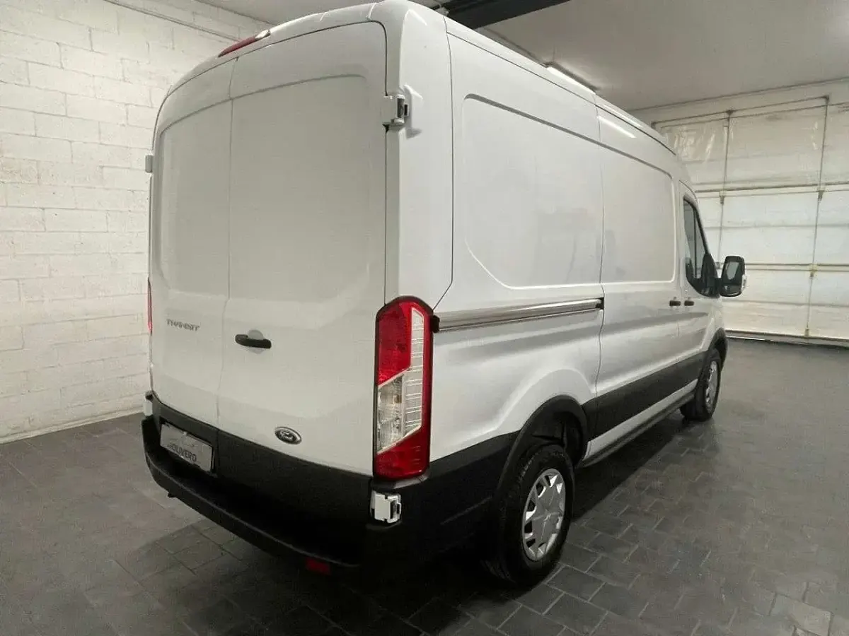 Usata Ford Transit Trend 131 CV (96 kW) 2024 Bianco Furgone