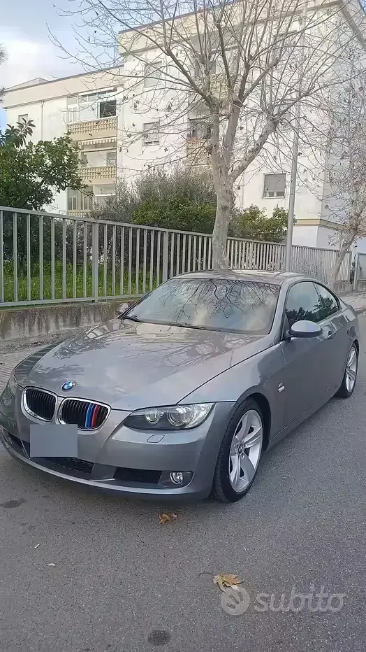 Begagnad BMW 320 Efficient Dynamics 177 HK (130 kW) 2007 Grå Sportkupé