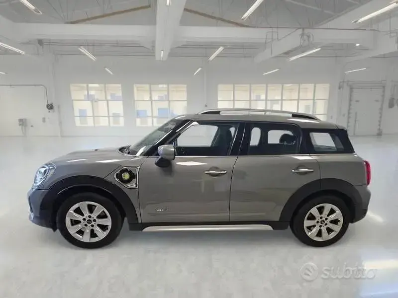Usata Mini Cooper Countryman Business 125 CV (91 kW) 2021 Grigio SUV