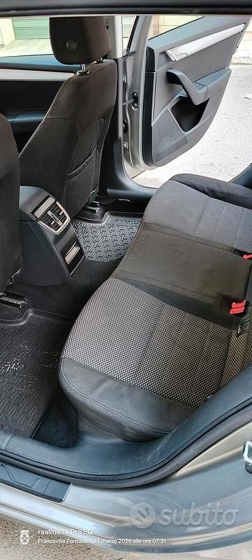 Usata Skoda Octavia 105 CV (77 kW) 2014 Utilitaria
