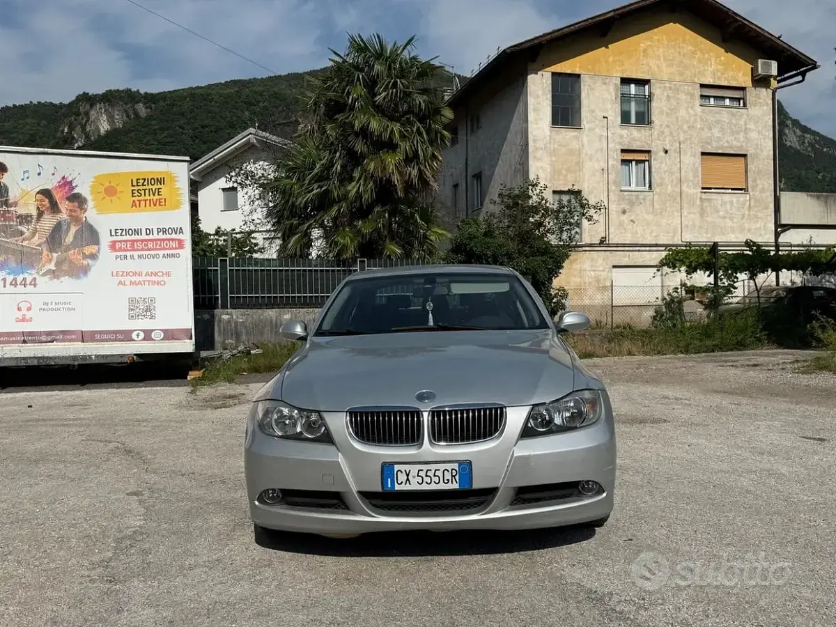 Usata BMW 320 163 CV (119 kW) 2006 Grigio Berlina