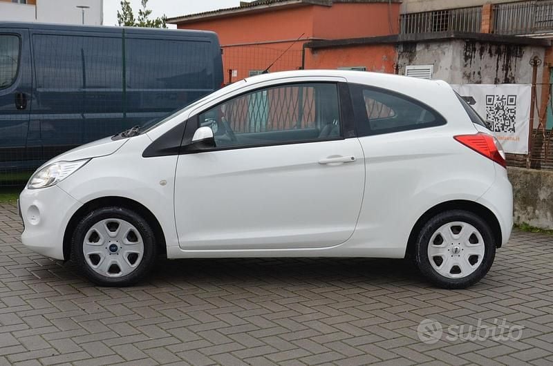 Usata Ford Ka 69 CV (50 kW) 2015 Bianco Berlina