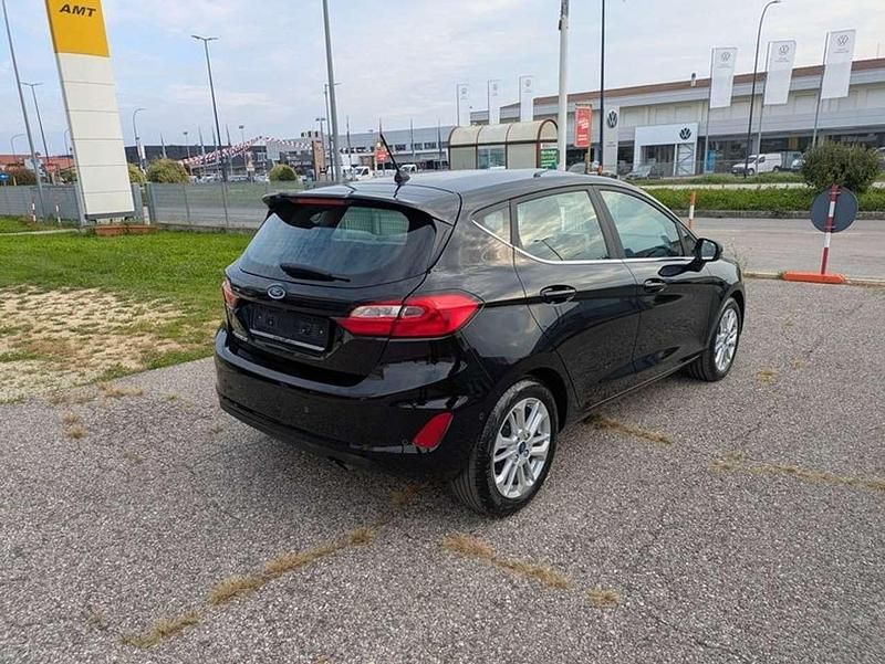 Usata Ford Fiesta Titanium 75 CV (55 kW) 2023 Nero SUV