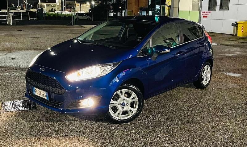 Usata Ford Fiesta Titanium 95 CV (69 kW) 2016 Berlina