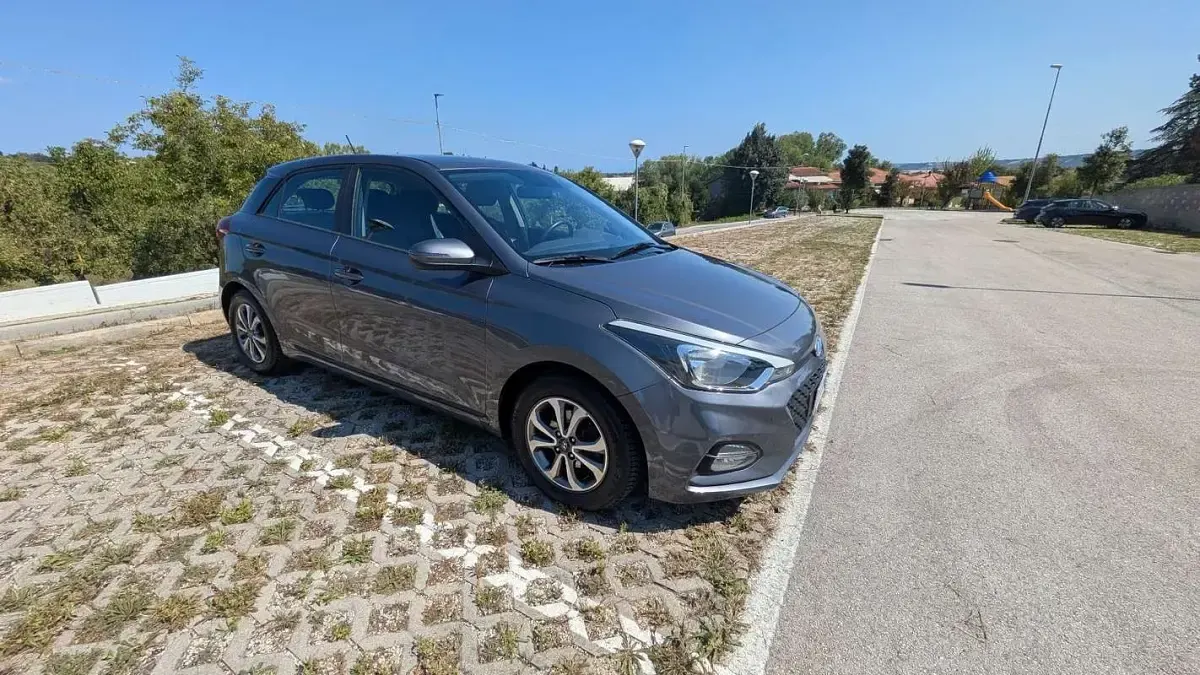 Usata Hyundai i20 75 CV (55 kW) 2019 Utilitaria
