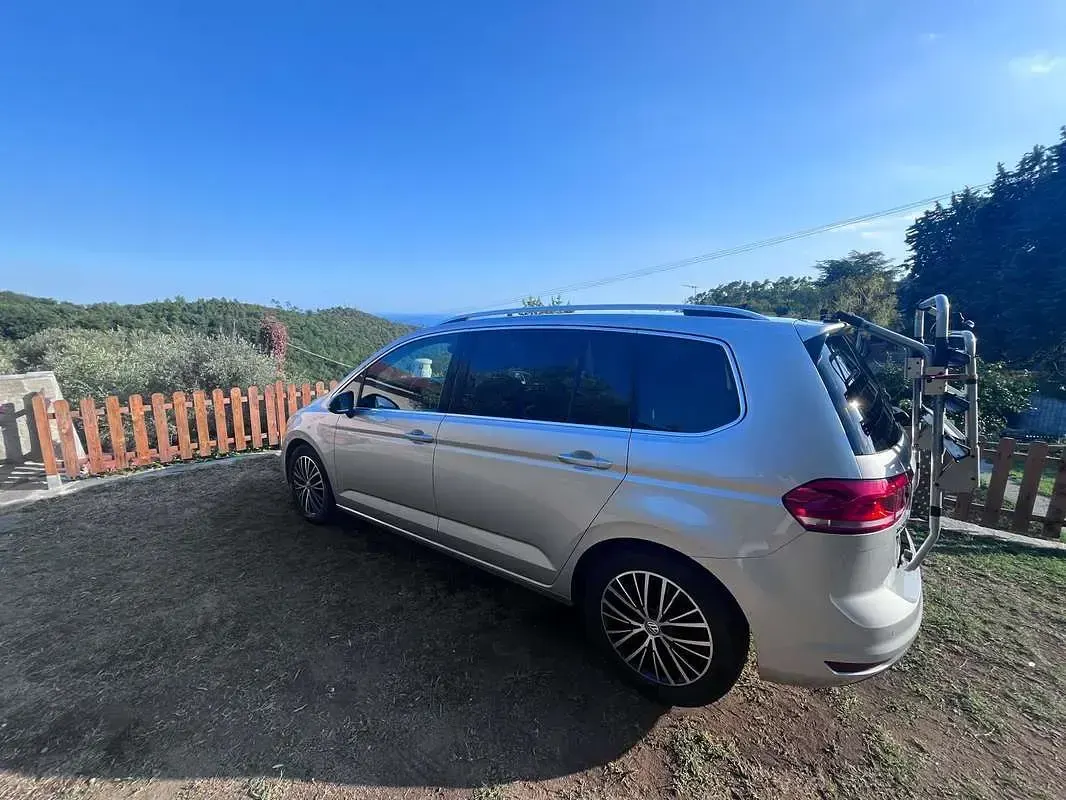 Usata VW Touran Highline 116 CV (85 kW) 2019 Argento Monovolume
