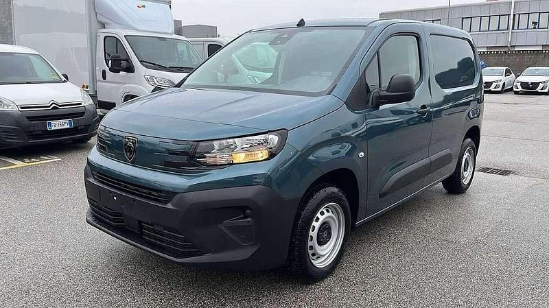 Blu/azzurro Nuova 2025 Peugeot Partner Monovolume | 18.790 € - Immagine 1/4