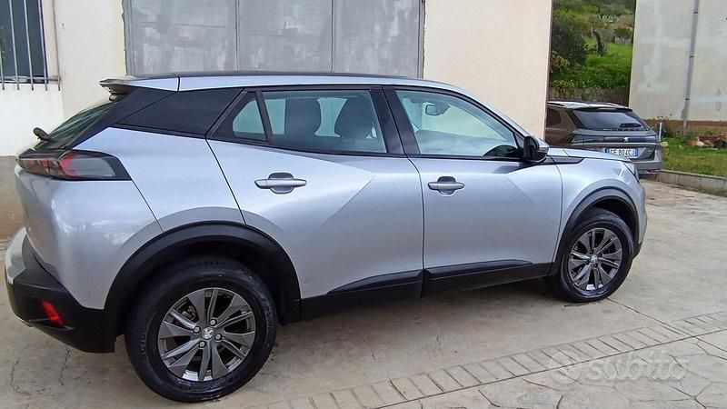 Usata Peugeot 2008 S 110 CV (80 kW) 2021 Grigio SUV