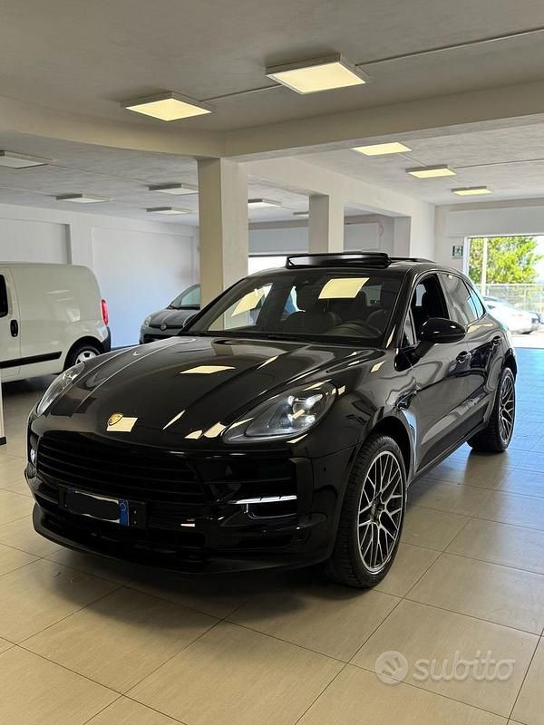 Usata Porsche Macan 245 CV (180 kW) 2021 Nero SUV