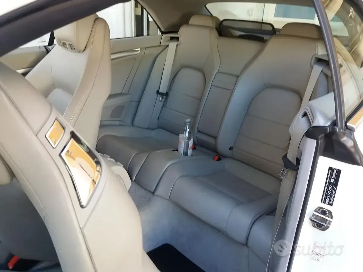Usata Mercedes E220 2013 Bianco Cabrio