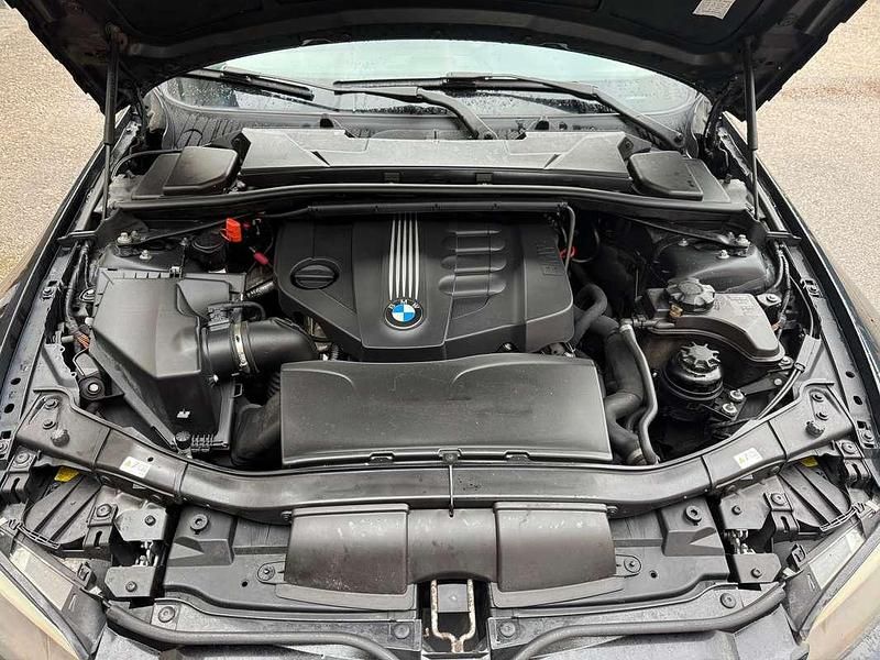 Usata BMW 320 Cabriolet M Sport 184 CV (135 kW) 2011 Nero Cabrio