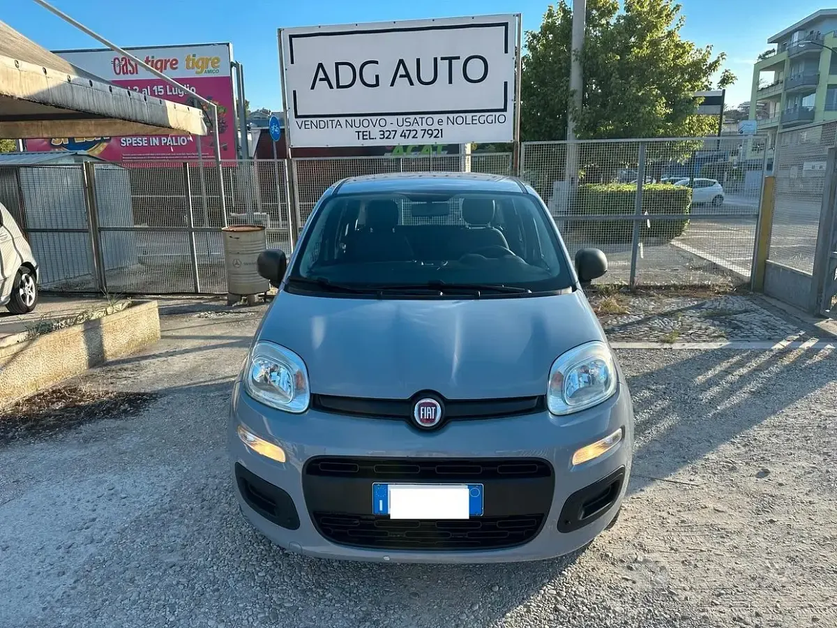 Usata Fiat Panda Lounge 84 CV (61 kW) 2020 Grigio Utilitaria