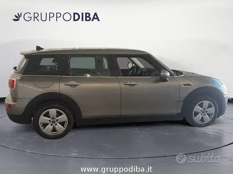 Usata Mini One Clubman Business 116 CV (85 kW) 2016 Grigio Station wagon