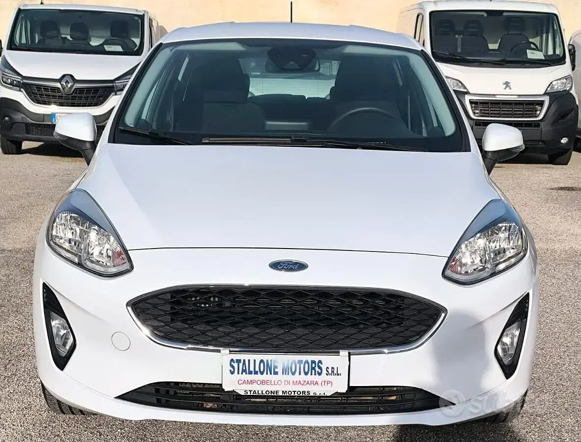 Usata Ford Fiesta 86 CV (63 kW) 2020 Bianco Berlina