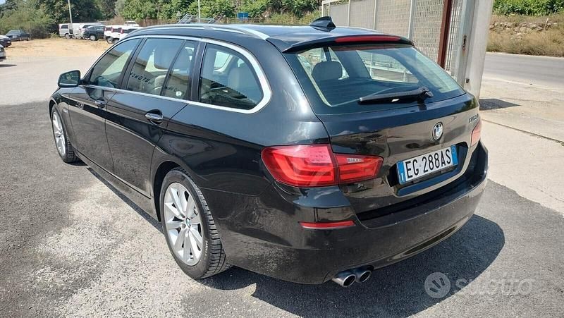 Usata BMW 525 204 CV (150 kW) 2011 Nero Station wagon