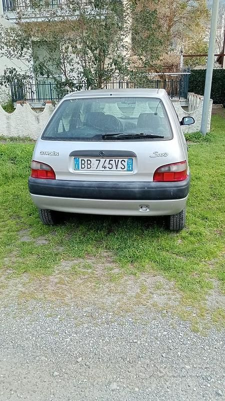Usata Citroën Saxo 60 CV (44 kW) 1999 Grigio Utilitaria