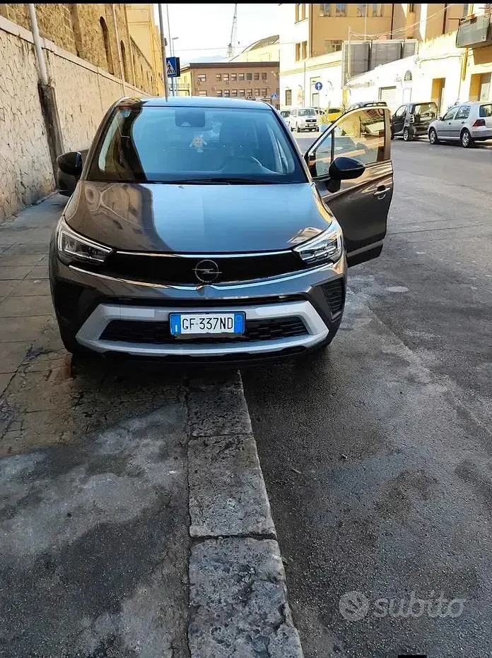 Usata Opel Crossland 110 CV (80 kW) 2021 Grigio SUV