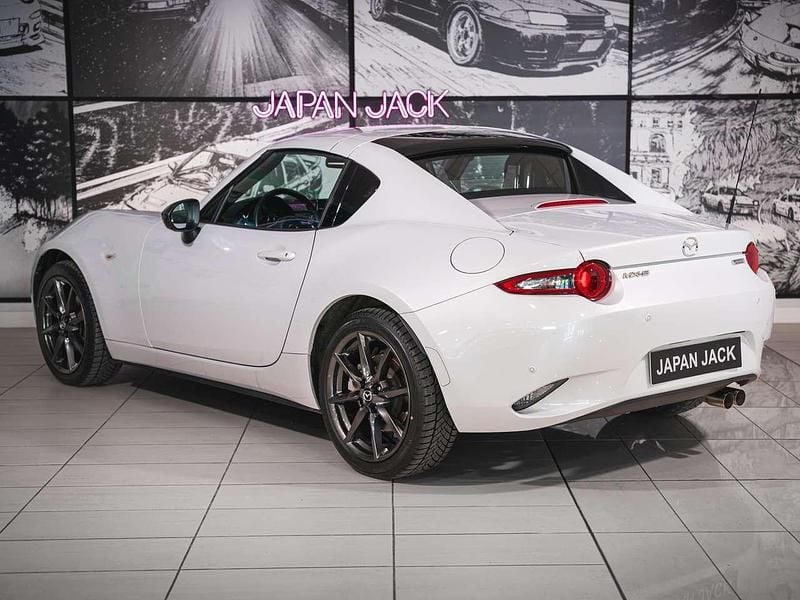 Usata Mazda MX5 Inclusive 184 CV (135 kW) 2019 Argento Cabrio