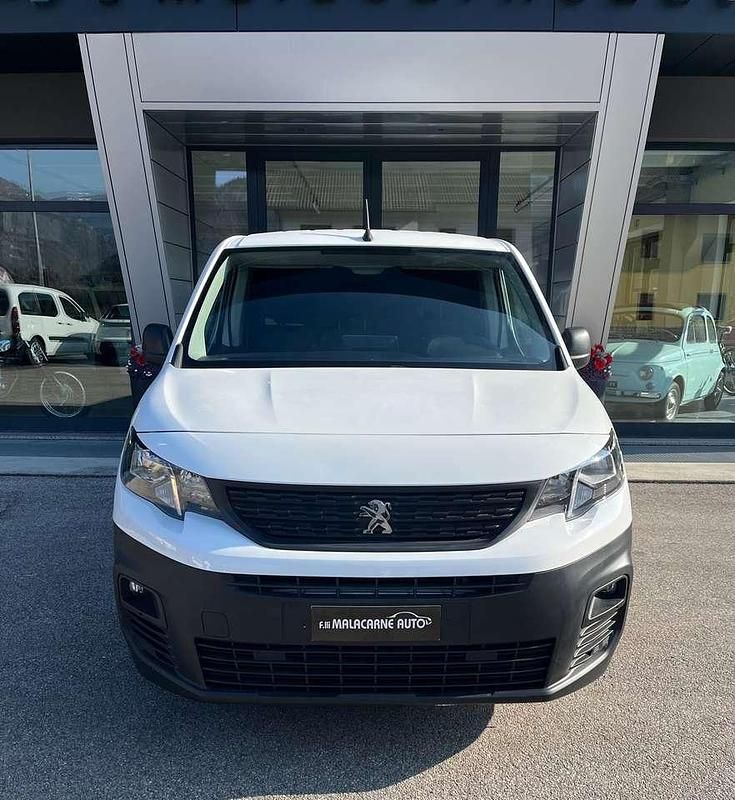 Usata Peugeot Partner Premium 76 CV (55 kW) 2020 Bianco Monovolume