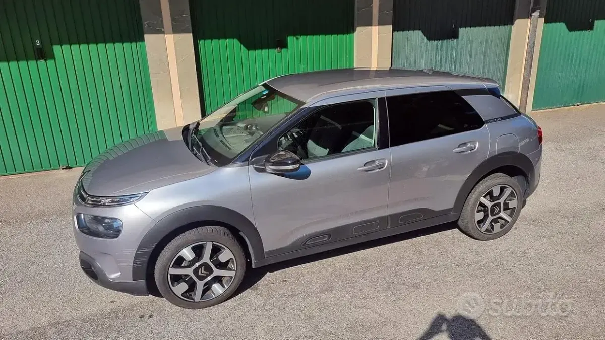 Usata Citroën C4 PureTech 110 CV (80 kW) 2020 Grigio Berlina