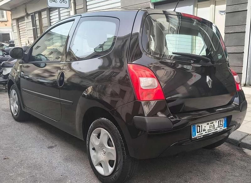 Usata Renault Twingo Privilege 76 CV (55 kW) 2007 Nero Utilitaria
