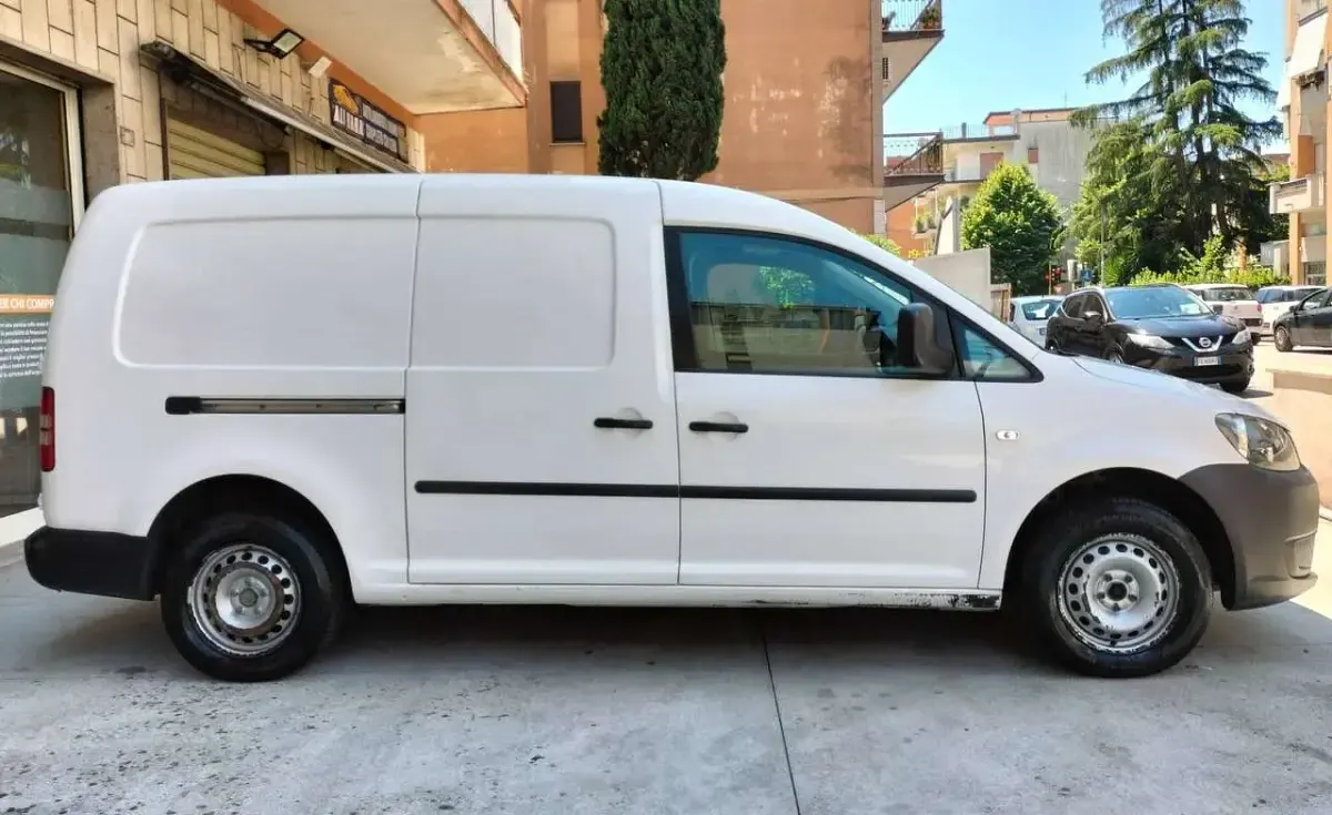 Usata VW Caddy Maxi 109 CV (80 kW) 2015 Other Monovolume