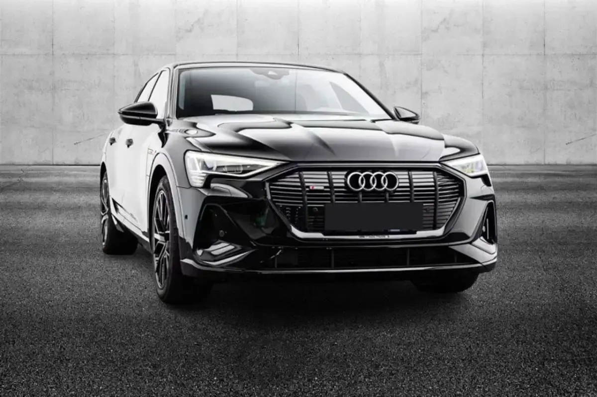 Usata Audi e-tron S-Line 158 kW (215 CV) 2022 Nero SUV