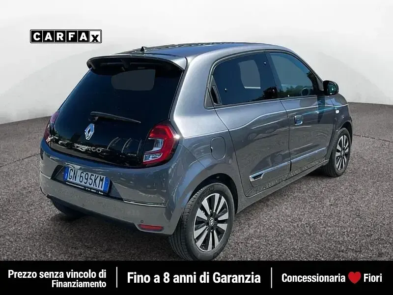 Usata Renault Twingo Techno 60 kW (82 CV) 2023 Grigio Utilitaria