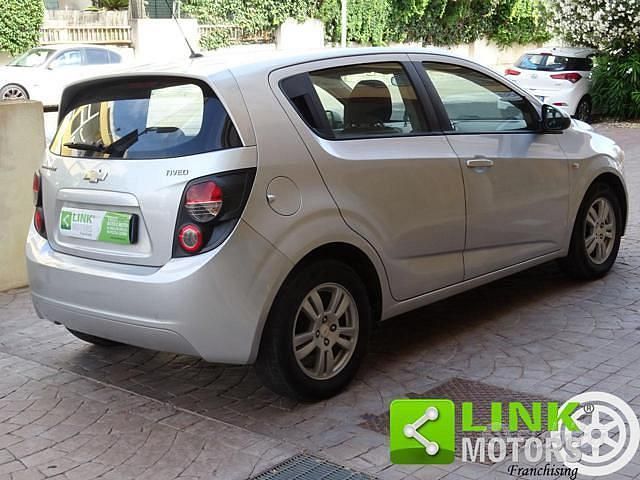 Usata Chevrolet Aveo LT 86 CV (63 kW) 2014 Grigio Berlina