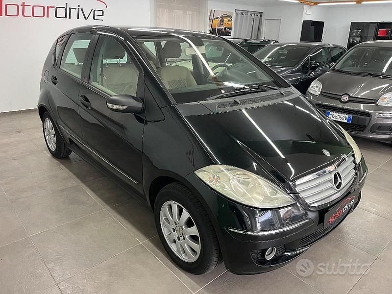Usata Mercedes A150 Classic 95 CV (69 kW) 2005 Nero Utilitaria