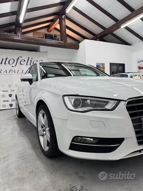 Usata Audi A3 Ambition 110 CV (80 kW) 2015 Bianco Berlina