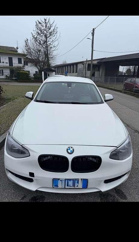 Usata BMW 114 95 CV (69 kW) 2012 Utilitaria