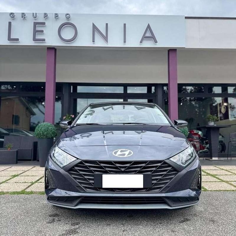 Nuova Hyundai i20 77 CV (56 kW) 2025 Aurora gray Monovolume