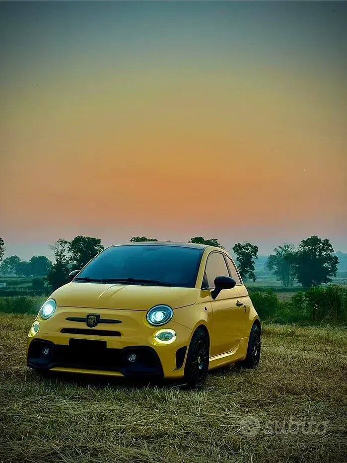 Usata Abarth 595 Pista 160 CV (117 kW) 2018 Giallo Utilitaria