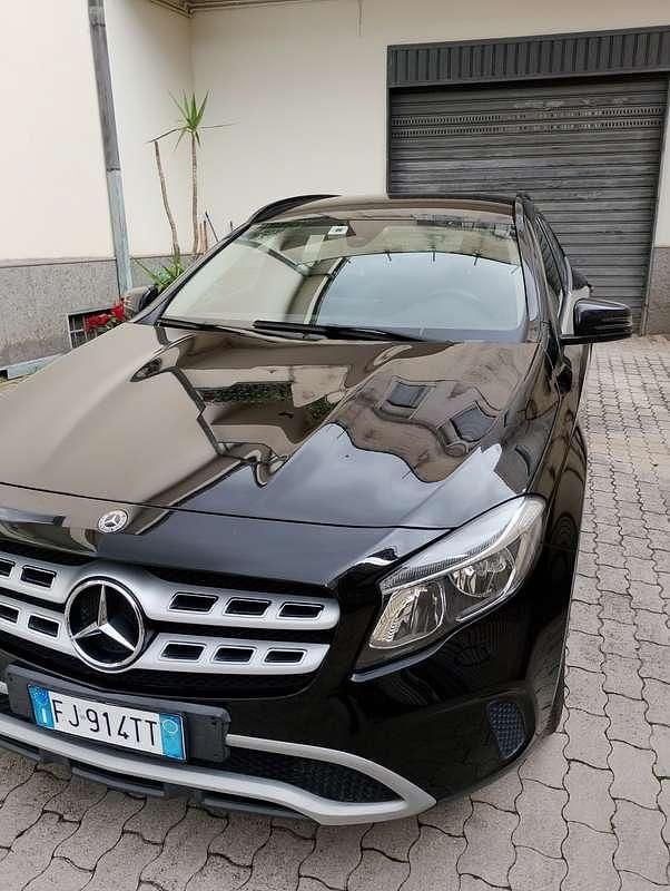 Usata Mercedes GLA180 Executive 109 CV (80 kW) 2017 SUV