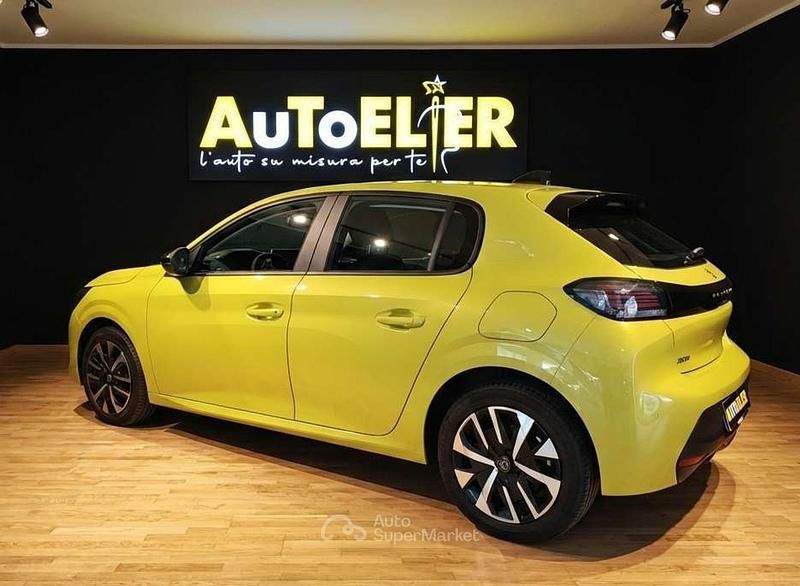 Usata Peugeot 208 Active 102 CV (75 kW) 2024 Giallo Utilitaria