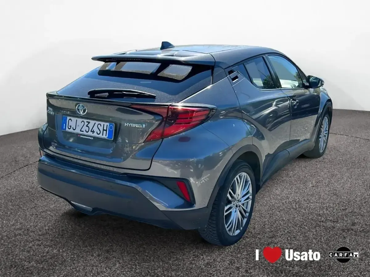 Usata Toyota C-HR Lounge 122 CV (89 kW) 2022 Grigio SUV