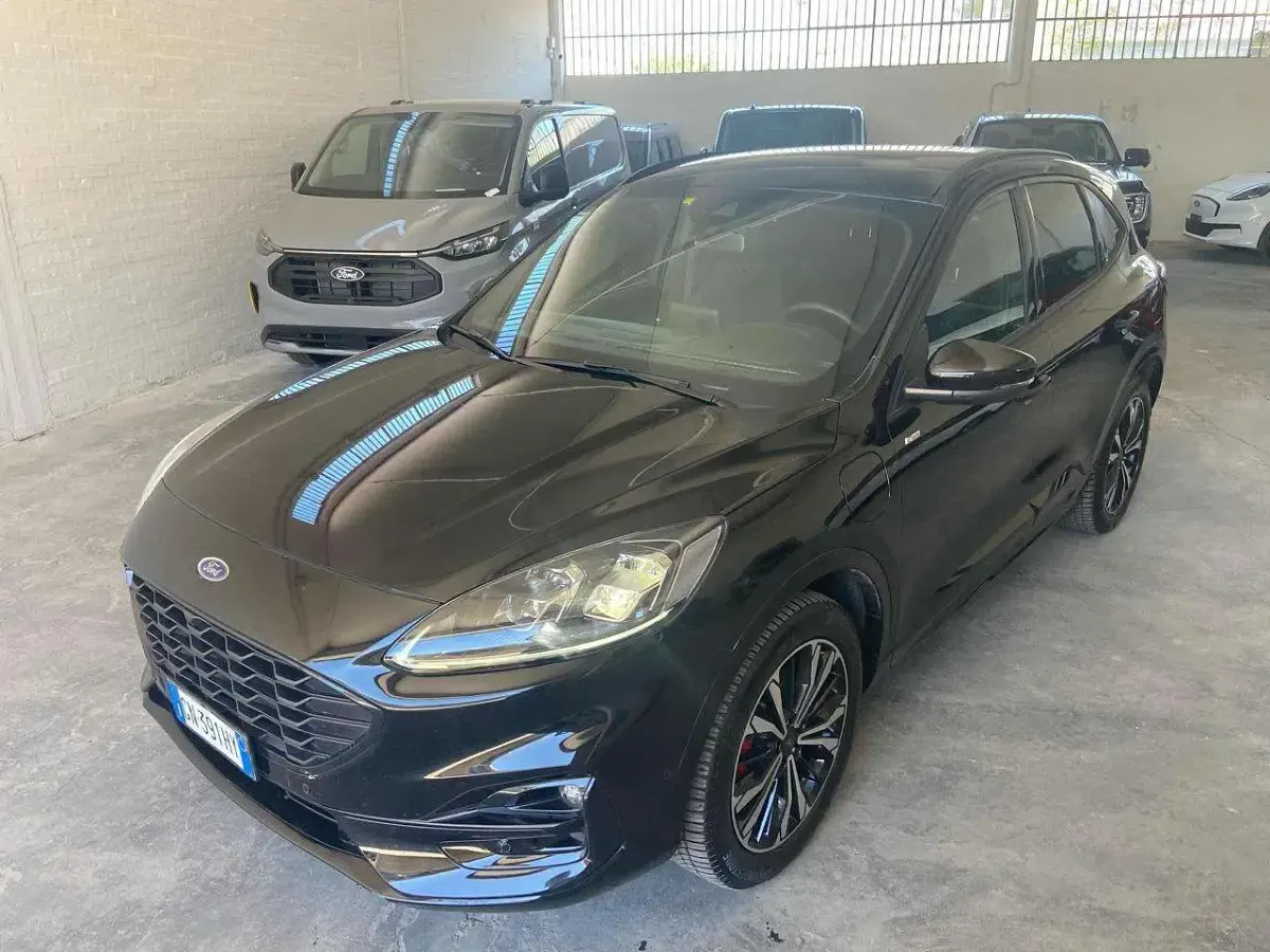 Usata Ford Kuga ST-Line X 225 CV (165 kW) 2023 Nero SUV