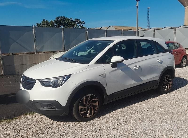 Bianco Usata 2018 Opel Crossland X Innovation SUV | 5499 € (Super prezzo) - Immagine 1/4