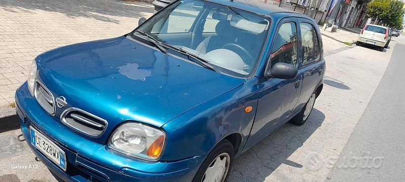 Usata Nissan Micra 60 CV (44 kW) 2002 Verde Utilitaria