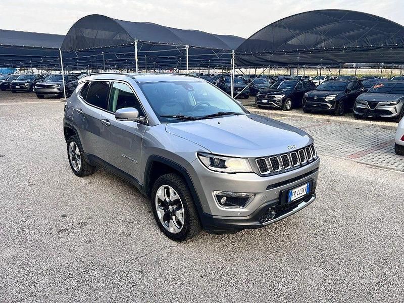 Usata Jeep Compass Limited 140 CV (102 kW) 2018 Grigio scuro SUV