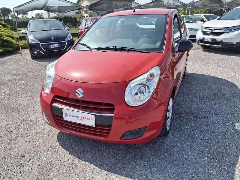 Usata Suzuki Alto 68 CV (50 kW) 2013 Rosso Utilitaria