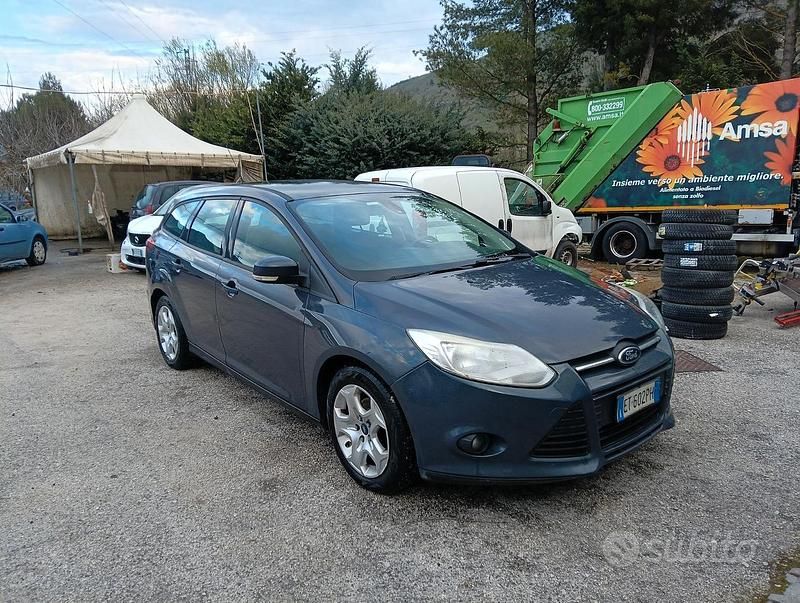 Usata Ford Focus 105 CV (77 kW) 2014 Station wagon
