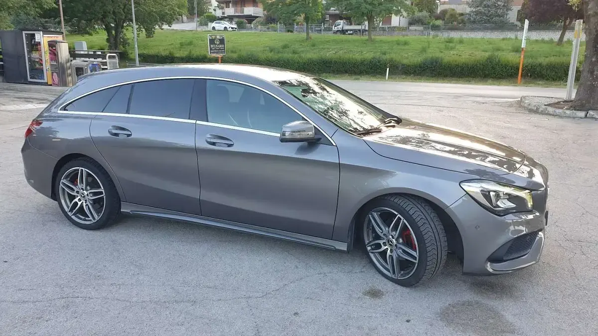 Usata Mercedes CLA200 Shooting Brake Premium 136 CV (100 kW) 2017 Station wagon