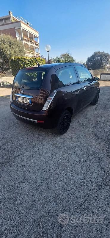Usata Lancia Ypsilon 60 CV (44 kW) 2008 Utilitaria