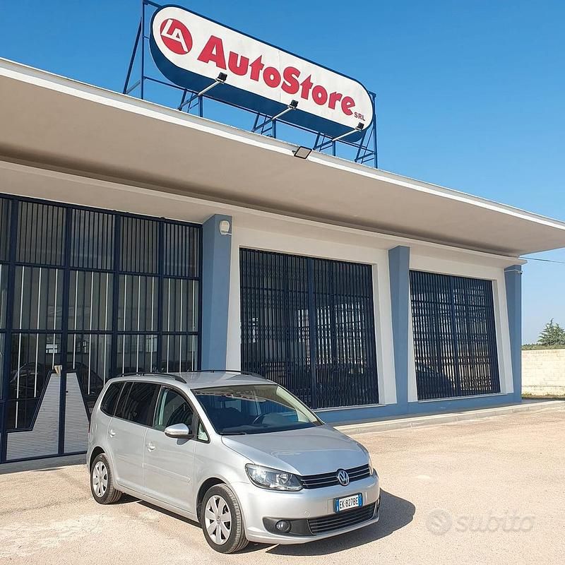 Usata VW Touran Comfortline 2011 Grigio Monovolume