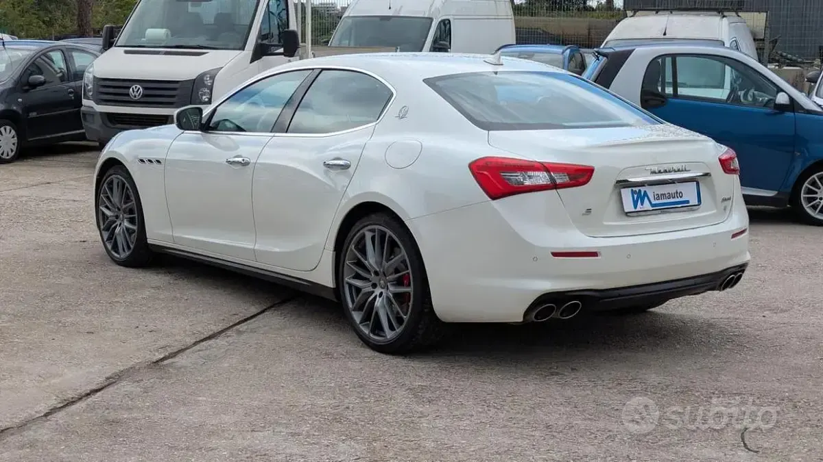 Usata Maserati Ghibli 430 CV (316 kW) 2019 Bianco Berlina