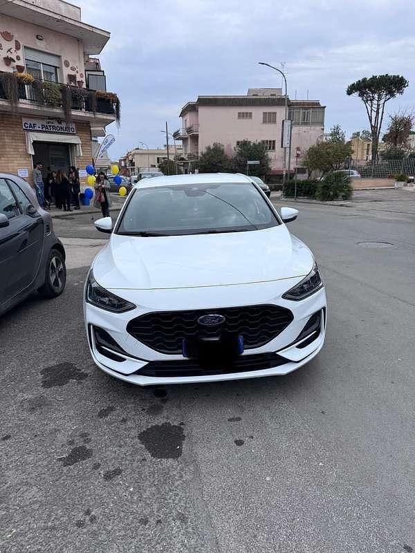 Usata Ford Focus ST-Line 116 CV (85 kW) 2023 Berlina